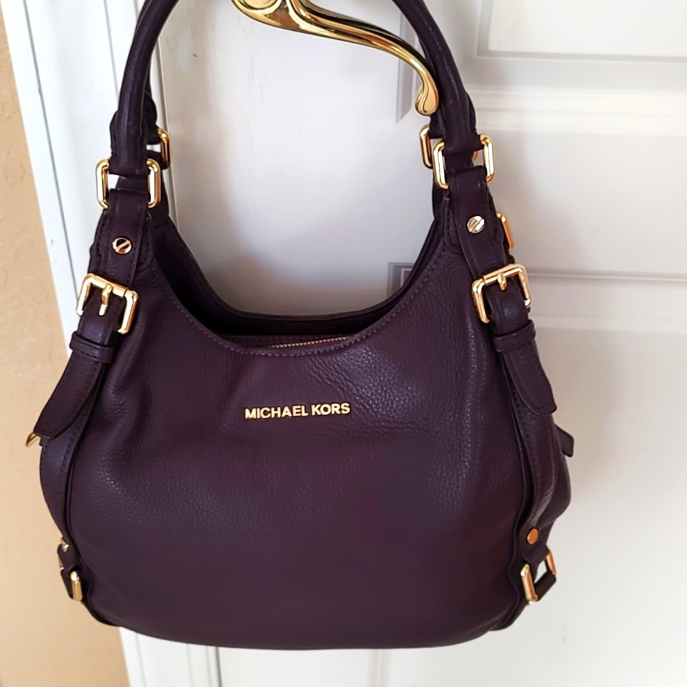 Michael Kors bag EUC.